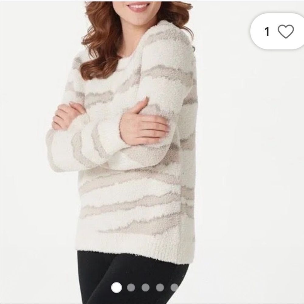 Barefoot Dreams CozyChic Warm and Fuzzy Seaside Pullover Sweater in Cream & tan